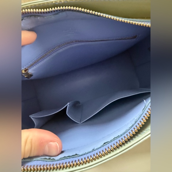 Louis Vuitton Monogram Vernis Houston Tote Bag - Picture 14 of 16